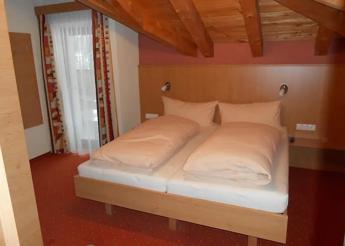 Appartement Beim Brunnen 10 *