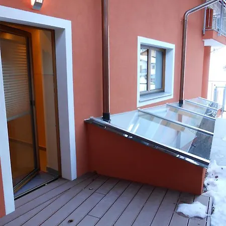 比艾姆布伦恩10公寓 索尔登